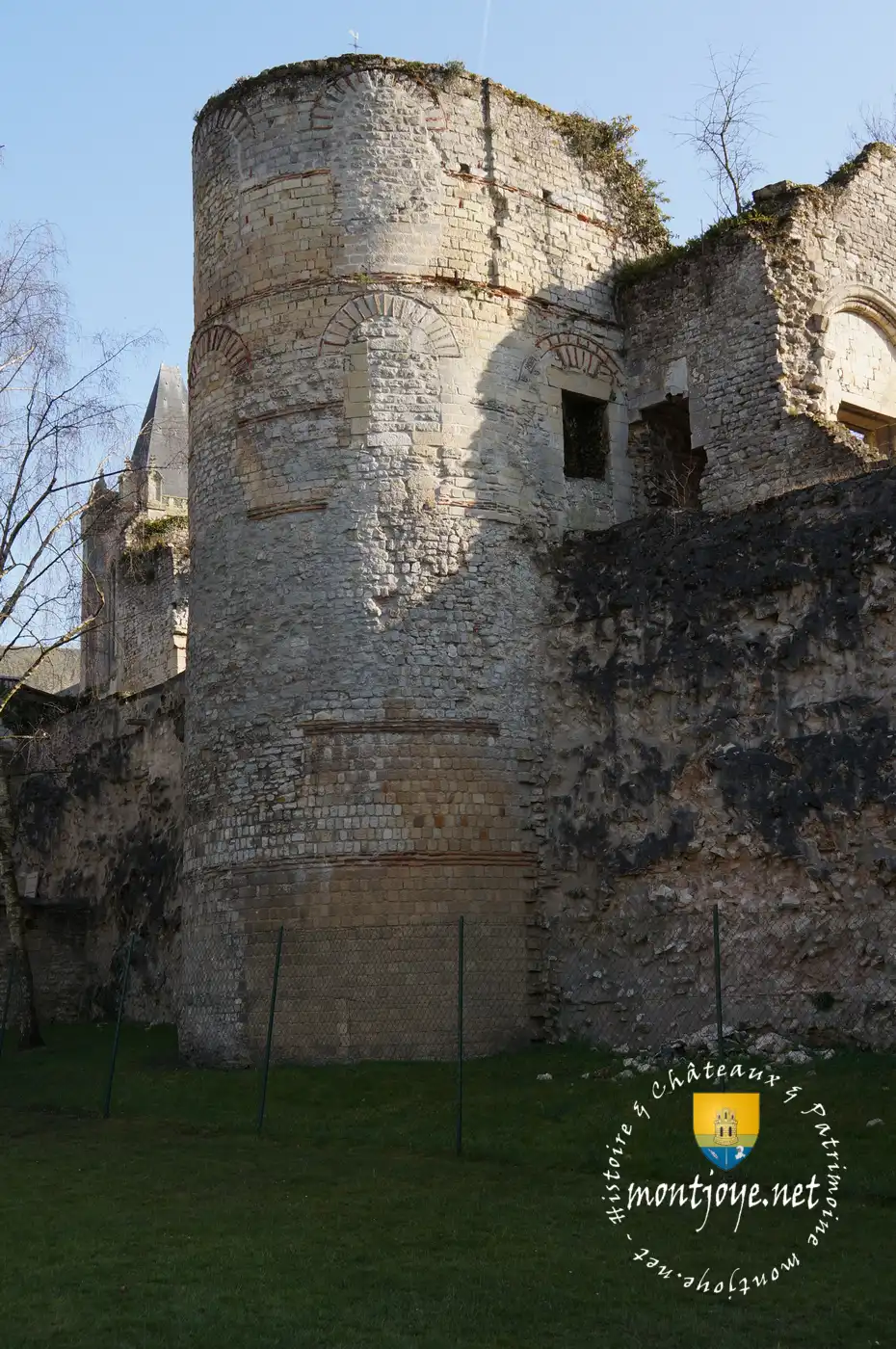 Tour des Gardes Senlis