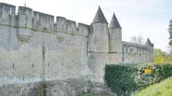 Châtelet du château et ses échauguettes Chatelet Entree Echaugette
