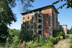 Pavillon Angle Chateau