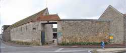 Ferme Fortifiee Chateaufort Grandpuits Gite Ferme Fortifiee Chateaufort Grandpuits Gite