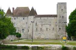 Chateau De Nemours