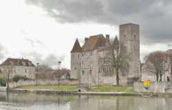 Chateau De Nemours Le Loing