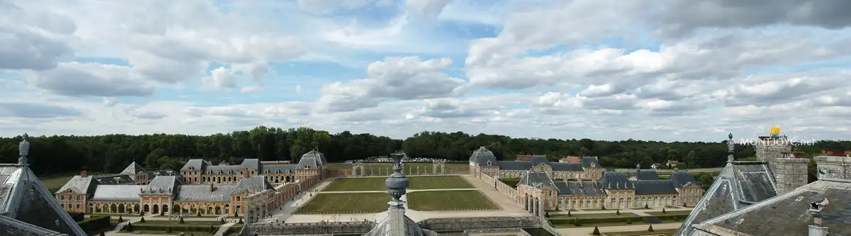 Ecuries Communs Du Chateau Ecuries Communs Du Chateau