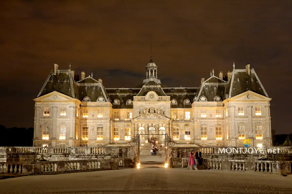 Facade Nuit Vaux Facade Nuit Vaux