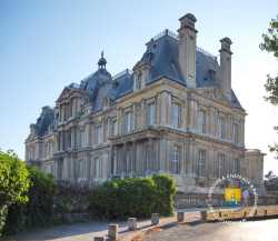 Chateau Maisons Laffite Facade