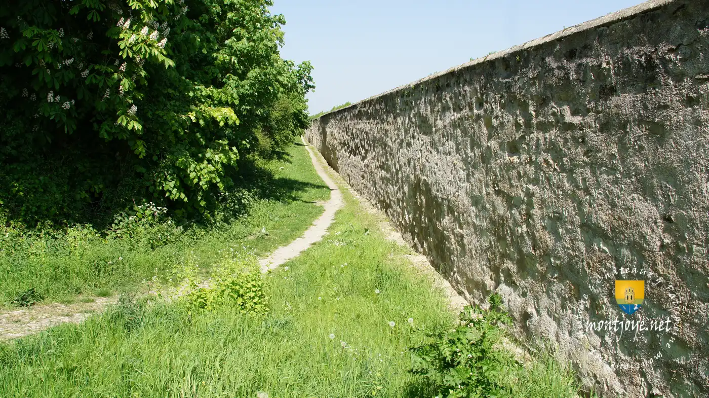 Mur Saut Du Loup Terrasse Le Notre Mur Saut Du Loup Terrasse Le Notre