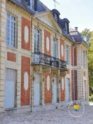 Facade Chateau XVIIe Facade Chateau XVIIe