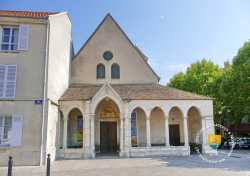Narthex