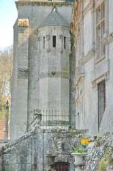 Tourelle Escalier Eglise Chateau