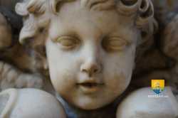 Ange Benitier Saint Germain Lauxerrois