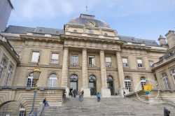 Palais De Justice De Paris