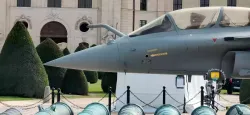 Rafale Dassault Avion Aviation Exposition Invalide 38 