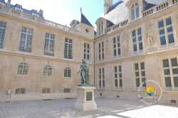 Hotel Carnavalet Musee Paris