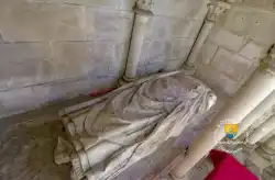 Pierre Cauchon Gisant  Pierre Cauchon Gisant