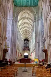 Nef Cathedrale  Nef Cathedrale