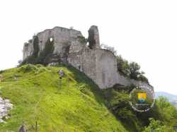 Reste Deuxieme Enceinte