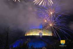 Spectacle sons et lumières du château de Gisors. Chateau De Gisors Feu Artifice