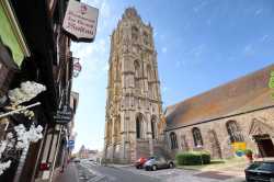 Tour Clocher XVIe Eglise XIIe Tour Clocher XVIe Eglise XIIe