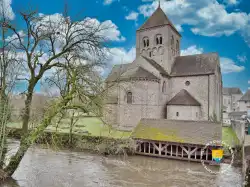 Notre Dame Sur Eau Domfront