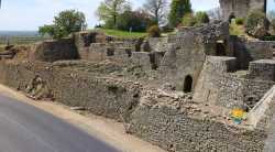 Fortifications Normande Domfront