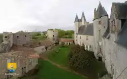 Cour Interieure Chateau Cherveux