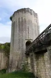 Tour Porche Chateau Medieval