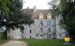 Château de Lanquais, façade Renaissance Chateau De Lanquais Renaissance