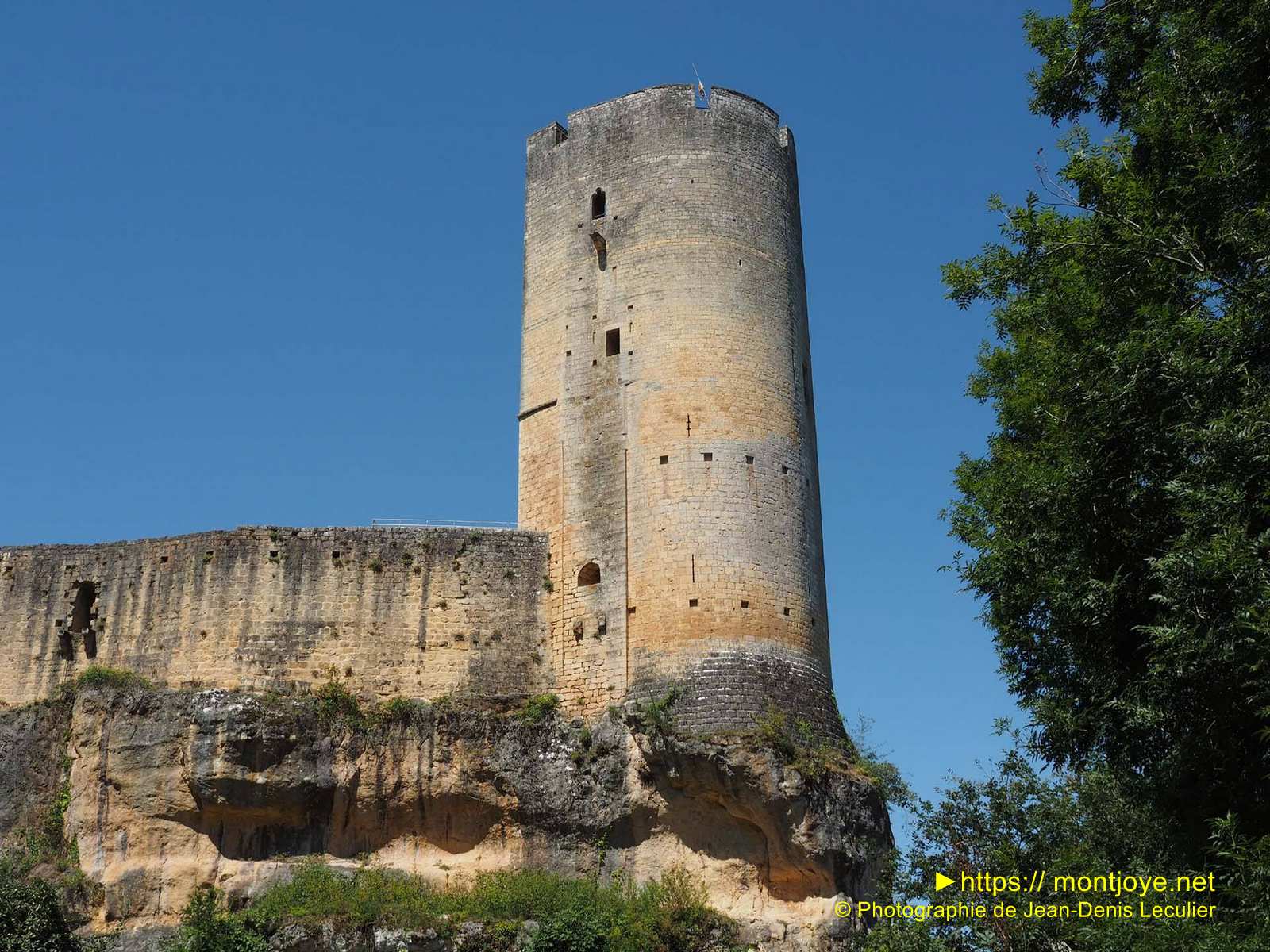 Château et Donjon de Gavaudun