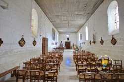 Eglise Saint Pierre De Rest Nef Centrale