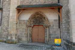 Porche Roman Eglise