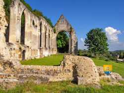 Collegiale Beaumont Le Roger
