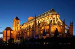 Cathédrale de Bourges Cathedrale Bourges Arriere
