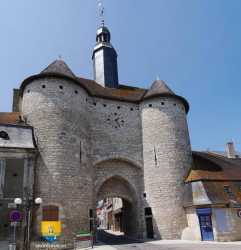 Tour Horloge XIIIe  Tour Horloge XIIIe
