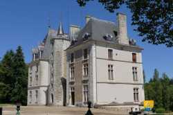 Facade Chateau Maupas