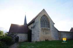 Eglise De Bourgogne Village Piffonds