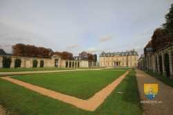 Chateau Champs Sur Marne Cour D Honneur 1 Castle