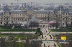 Chateau Du Louvre Jardin Des Tuileries Paris