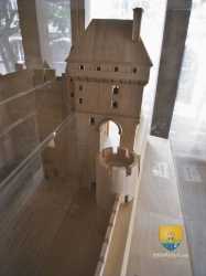 Tour Jean Peur Maquette En Bois  12