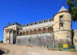 Gallerie Renaissance Gaillon Tour Sirene