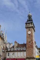 Tour Jacquemart Moulins