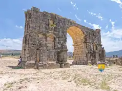 Visite Volubilis Arc De Caracalla  Visite Volubilis Arc De Caracalla