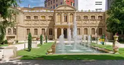 Palacio De Diputacion Pampelune