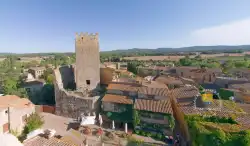 Village Medieval Peratallada Donjon