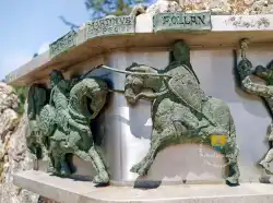 Monument Roncevaux Roland Bataille