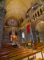 Santa Maria Nef Eglise Roncevalles