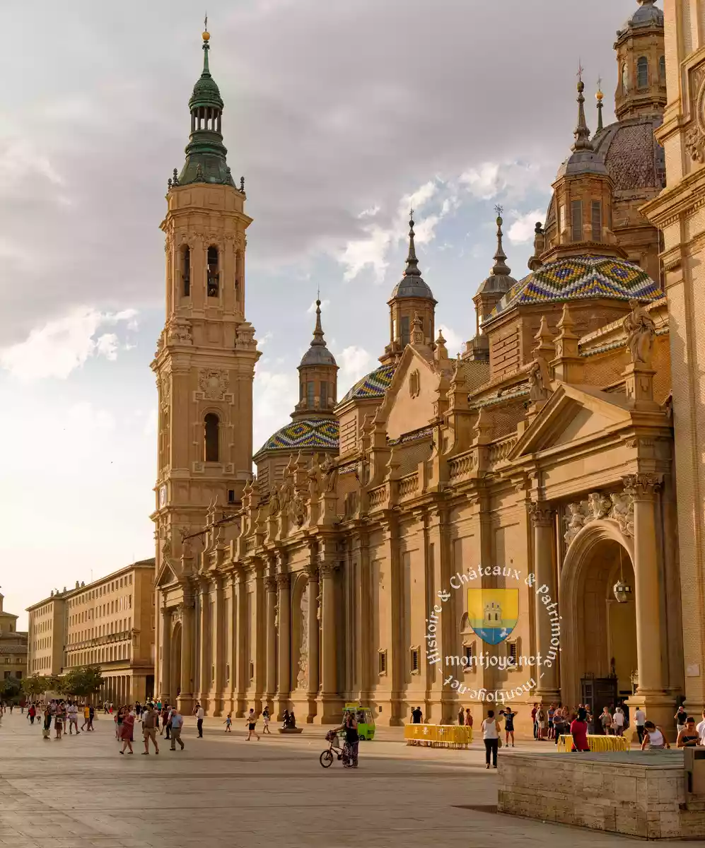 Basilique Basilique De Nuestra Señora Del Pilar De Saragosse Basilique Basilique De Nuestra Señora Del Pilar De Saragosse