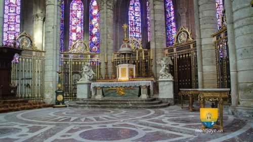 autel de la cathédrale de Soissons