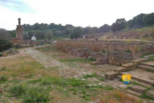 Site de Chellah, route romaine et Forum