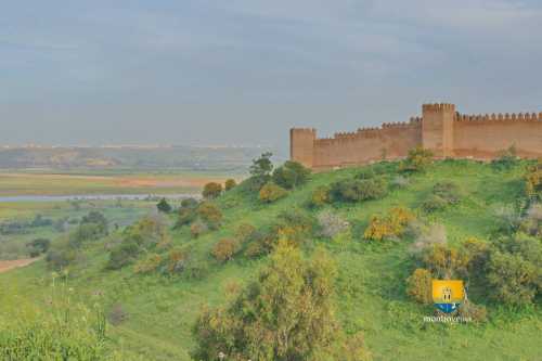 Chellah, fortifications et vue sur les plaines, Rabat