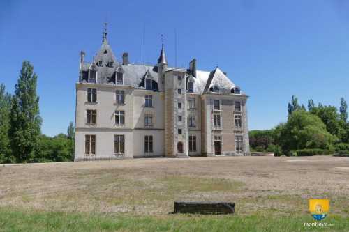 façade du château de Maupas